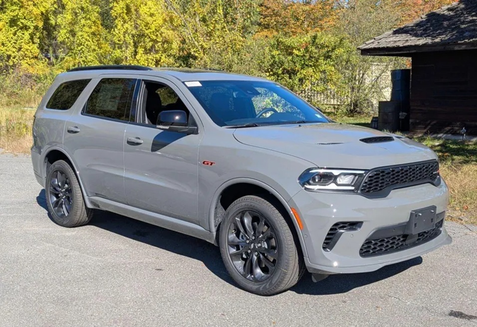 New 2026 Dodge Durango Gt Plus Awd: One of the top models in the Jeep Grand Cherokee vs Dodge Durango comparison, available at Brattleboro CDJR, Vermont.