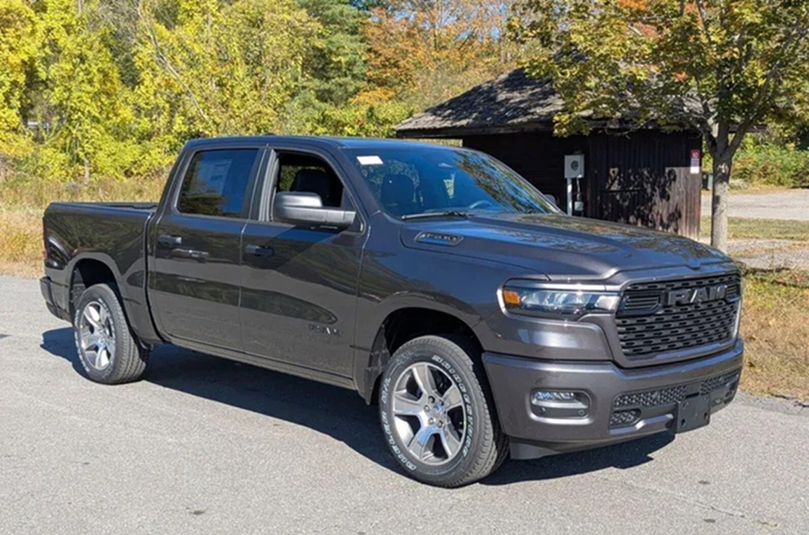 New 2025 RAM 1500 Tradesman Crew Cab 4x4 5'7' Box: One of the best options when buying a new truck. Available at Brattleboro CDJR, Vermont.