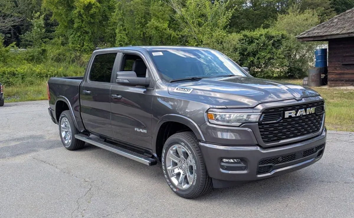 New 2026 RAM 1500 Big Horn Crew Cab 4x4 5: When is the best time to buy a car? For this model, the answer is always. Available now at Brattleboro CDJR, Vermont.