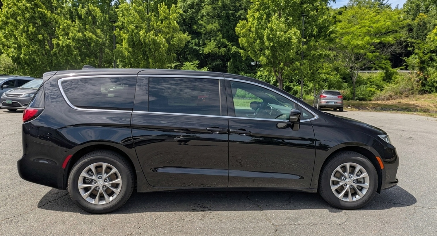 New 2026 Chrysler Pacifica Select Awd side: Chrysler Pacifica AWD in stock now at Brattleboro CDJR, Vermont.